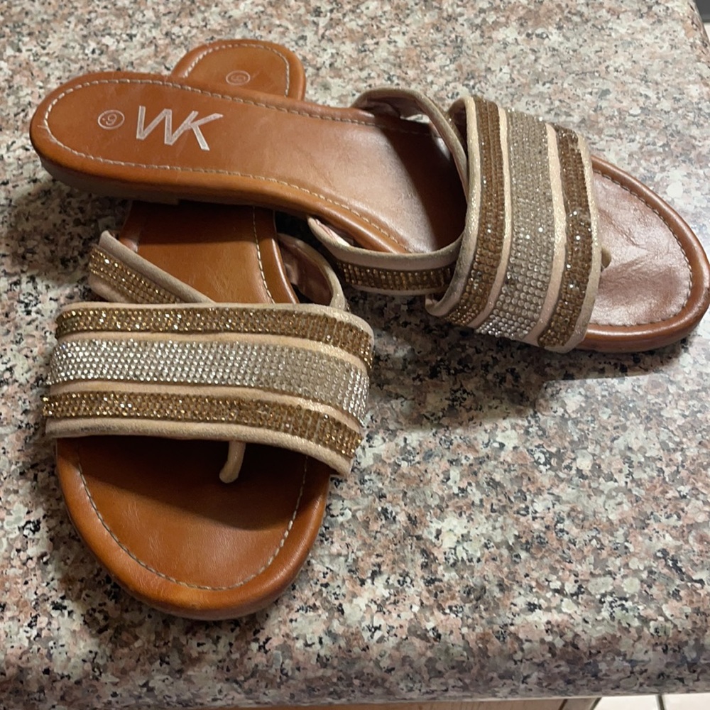 Shoes - Picture 2 of 4
